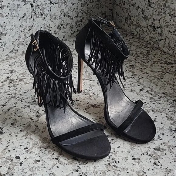 Stuart Weitzman LoveFringe heels US sz 9.5 - Picture 2 of 11